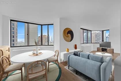 77 West 24 Street #PHE, Manhattan, NY 10010