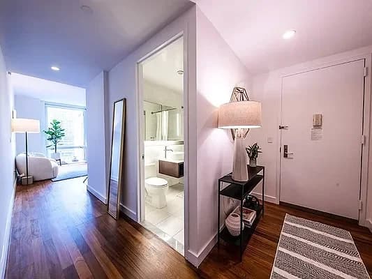610 West 42 Street #S04P, Manhattan, NY 10036