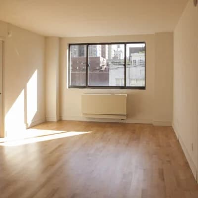 323 West 96 Street #901, Manhattan, NY 10025