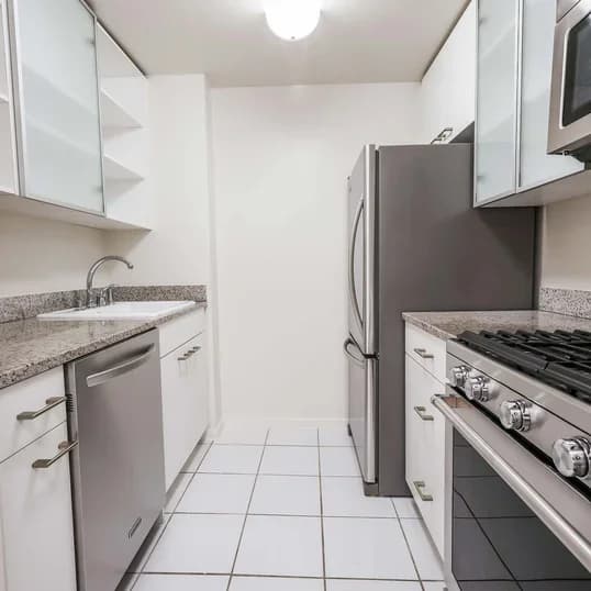 180 West 20 Street #62A, Manhattan, NY 10011 apartment_kitchen 1