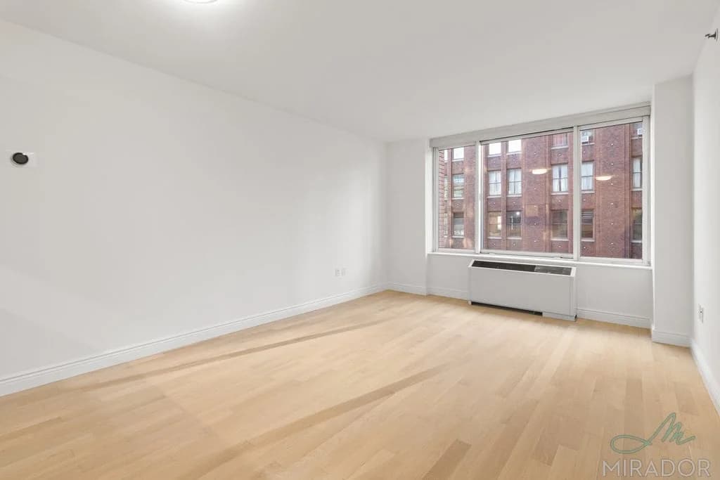 The Caroline 56 West 23 Street #1414, Manhattan, NY 10010 apartment_bedroom_room 1