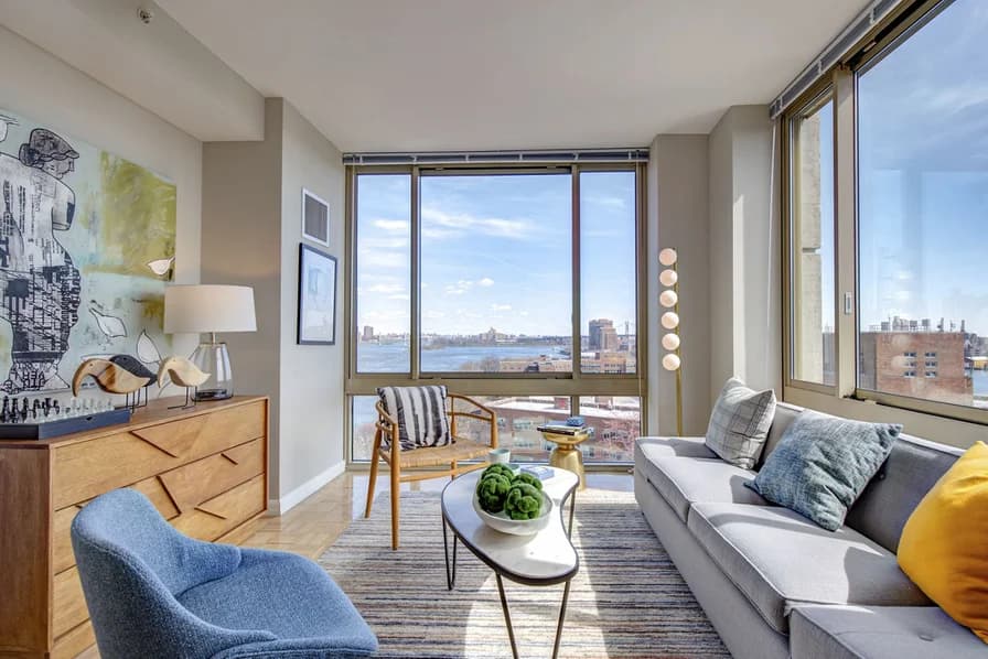 The Octagon 888 Main Street #0939, Manhattan, NY 10044 apartment_living_room 1