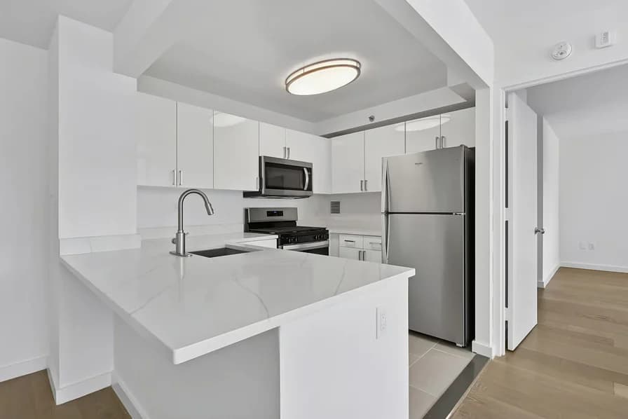 42 Lafayette Street #11S, Manhattan, NY 10013
