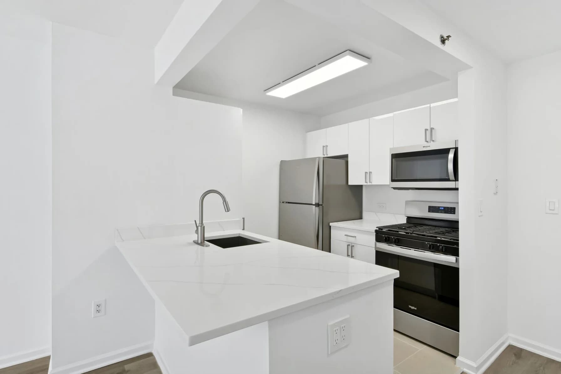 42 Lafayette Street #20E, Manhattan, NY 10013 apartment_kitchen 1