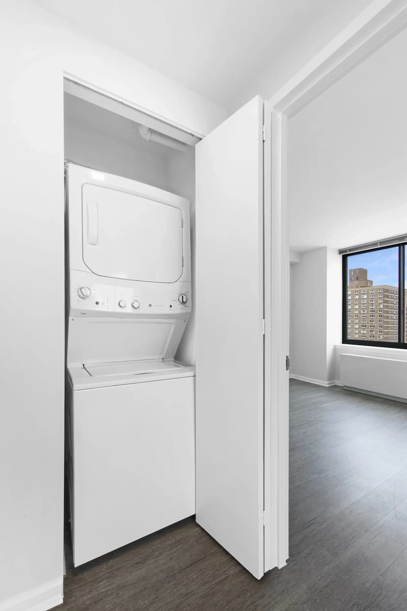 408 East 92 Street #21B, Manhattan, NY 10128