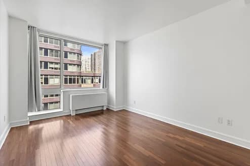 120 Riverside Boulevard #8-B, Manhattan, NY 10069