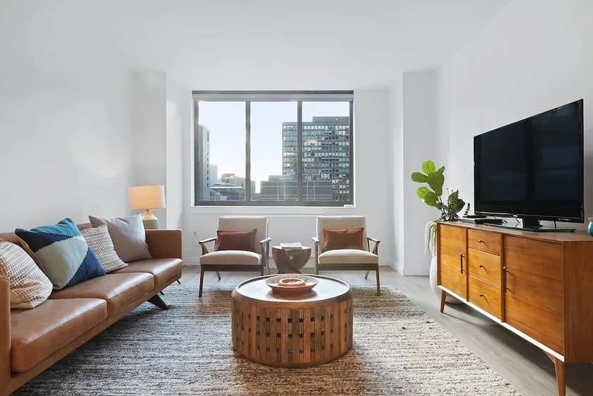 377 East 33 Street #17F, Manhattan, NY 10016 apartment_living_room 1