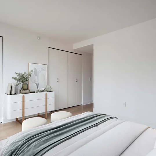 215 E 96 St #15R, Manhattan, NY 10029 apartment_bedroom_room 1