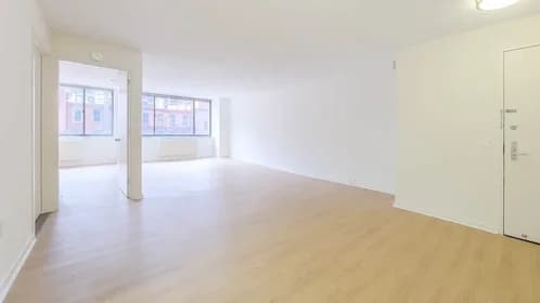 505 West 54 Street #0825, Manhattan, NY 10019