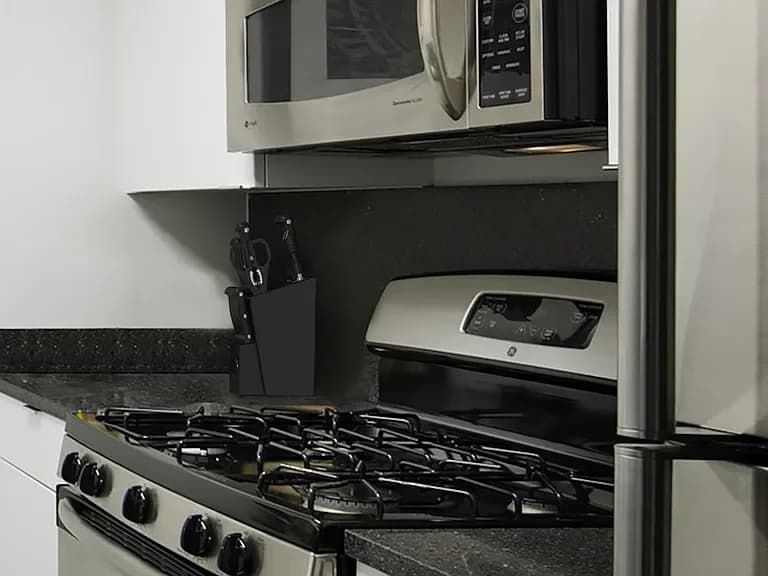 103 Warren Street #47A, Manhattan, NY 10007 apartment_kitchen 1