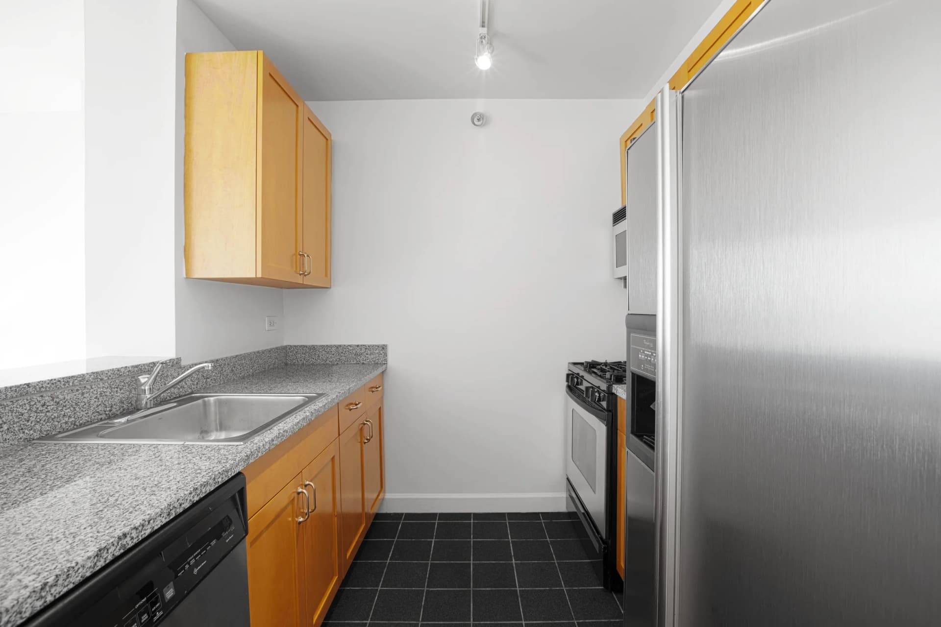 420 West 42 Street #11G, Manhattan, NY 10036
