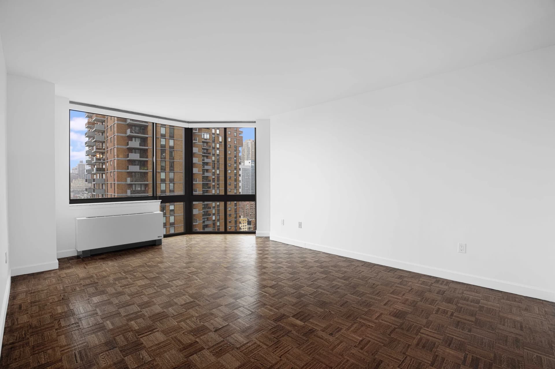 420 West 42 Street #20C, Manhattan, NY 10036