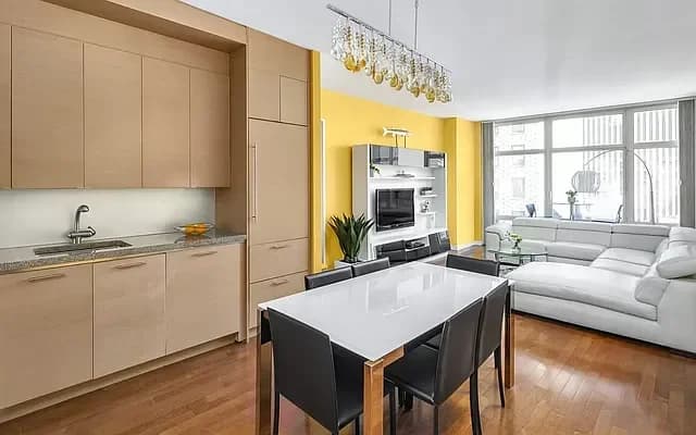 1600 Broadway #15G, Manhattan, NY 10019