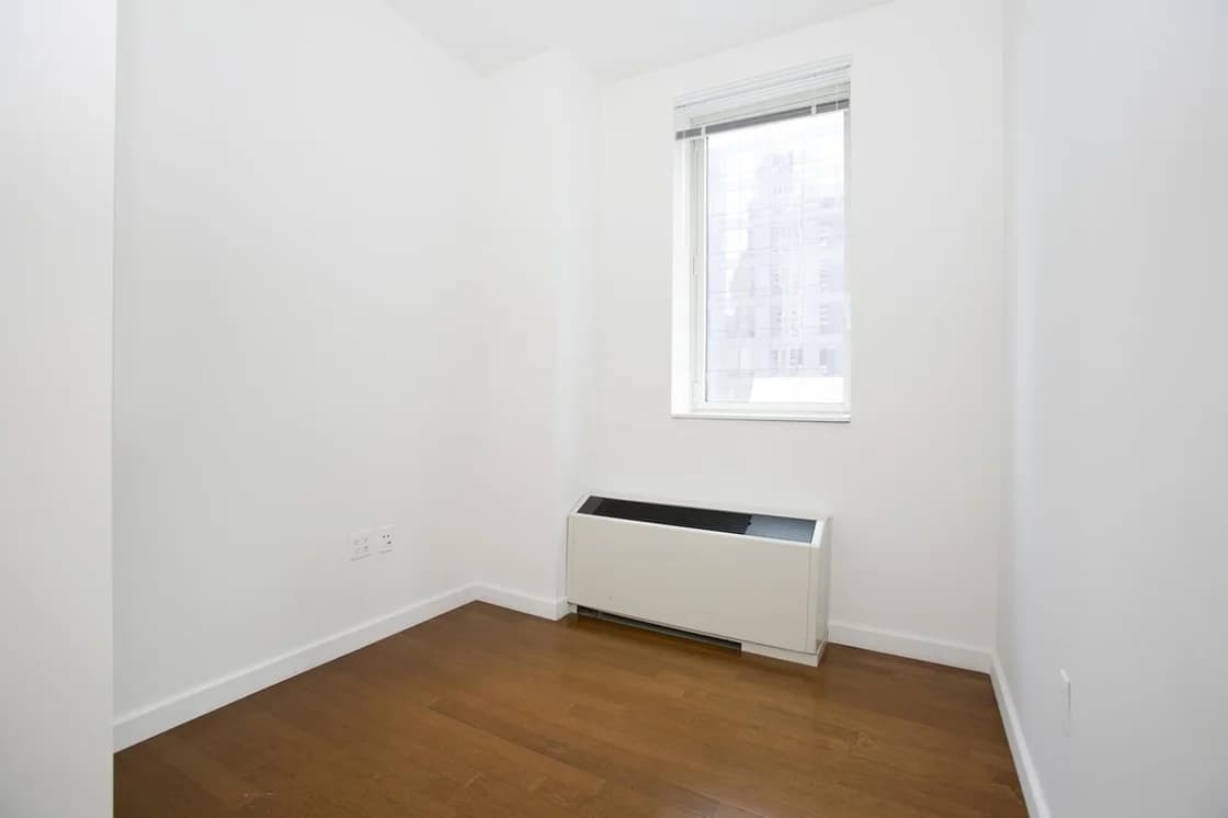 1600 Broadway #20-A, Manhattan, NY 10019 apartment_bedroom_room 1