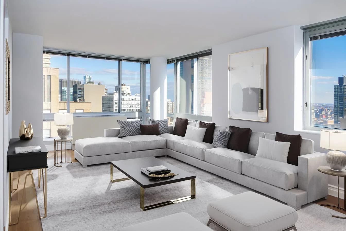 150 East 44 Street #34C, Manhattan, NY 10017 apartment_living_room 1
