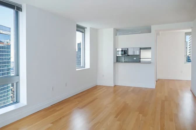 150 East 44 Street #PHC, Manhattan, NY 10017