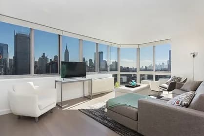 561 10 Avenue #27D, Manhattan, NY 10036