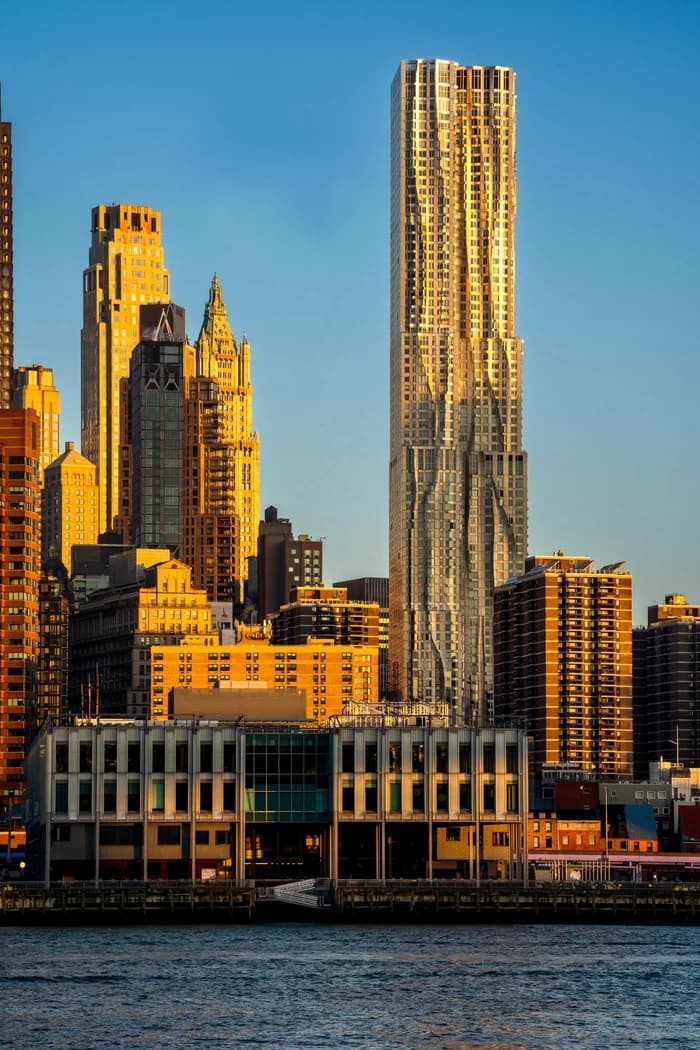 8 Spruce Street #07R, New York, NY 10038