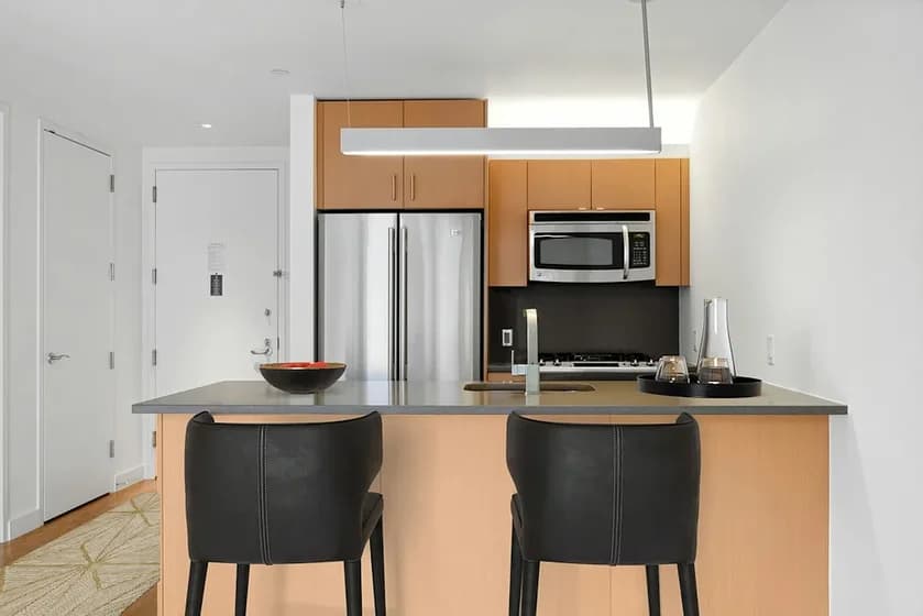 8 Spruce Street #35M, New York, NY 10038 apartment_kitchen 1