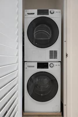 8 Spruce Street #38K, New York, NY 10038 - Image 1