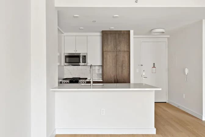 55 W 25 St #10F, Manhattan, NY 10010
