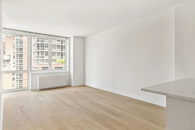 55 W 25 St #10F, Manhattan, NY 10010