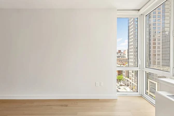 55 W 25 St #18F, Manhattan, NY 10010