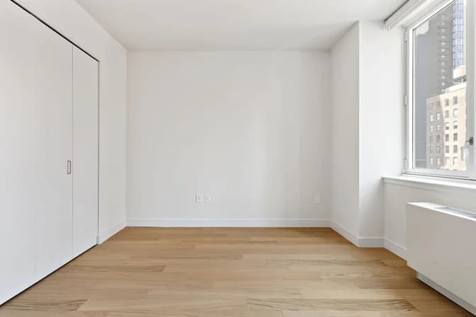 55 W 25 St #18F, Manhattan, NY 10010