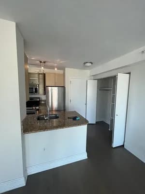 125 W 31 St #15C, Manhattan, NY 10001