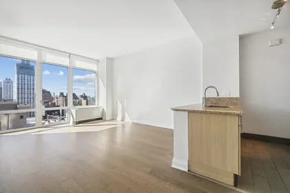 132 West 32 Street #20J, Manhattan, NY 10001 - Image 1