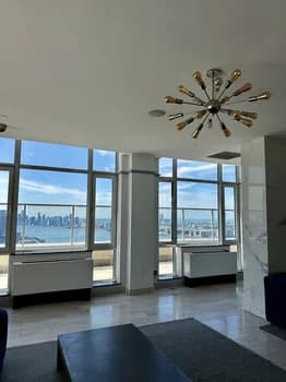 635 West 42 Street #14D, Manhattan, NY 10036