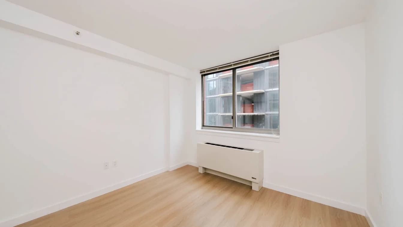 400 West 37 Street #6T, Manhattan, NY 10018 apartment_bedroom_room 1