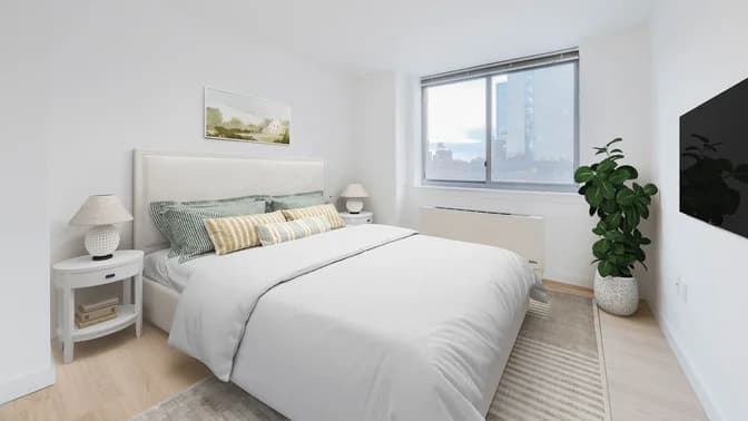400 West 37 Street #7E, Manhattan, NY 10018