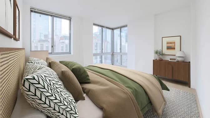 400 West 37 Street #7E, Manhattan, NY 10018
