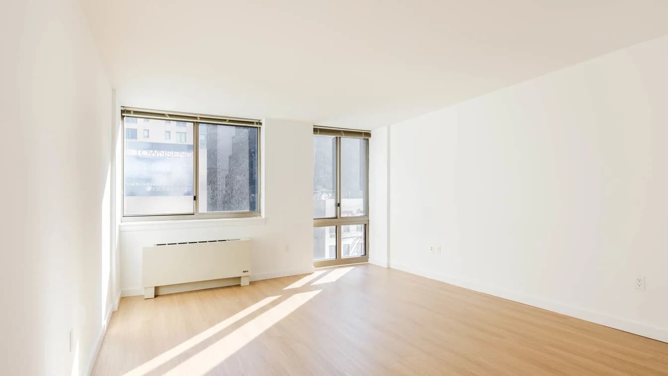 400 West 37 Street #8P, Manhattan, NY 10018 apartment_bedroom_room 1