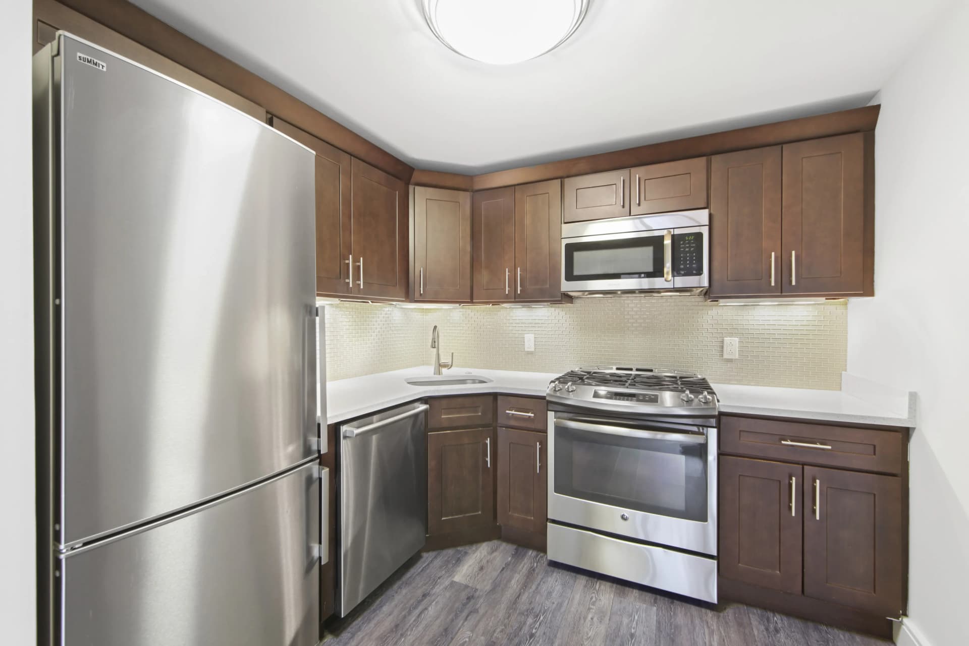 354 East 91 Street #1009, Manhattan, NY 10128 apartment_kitchen 1