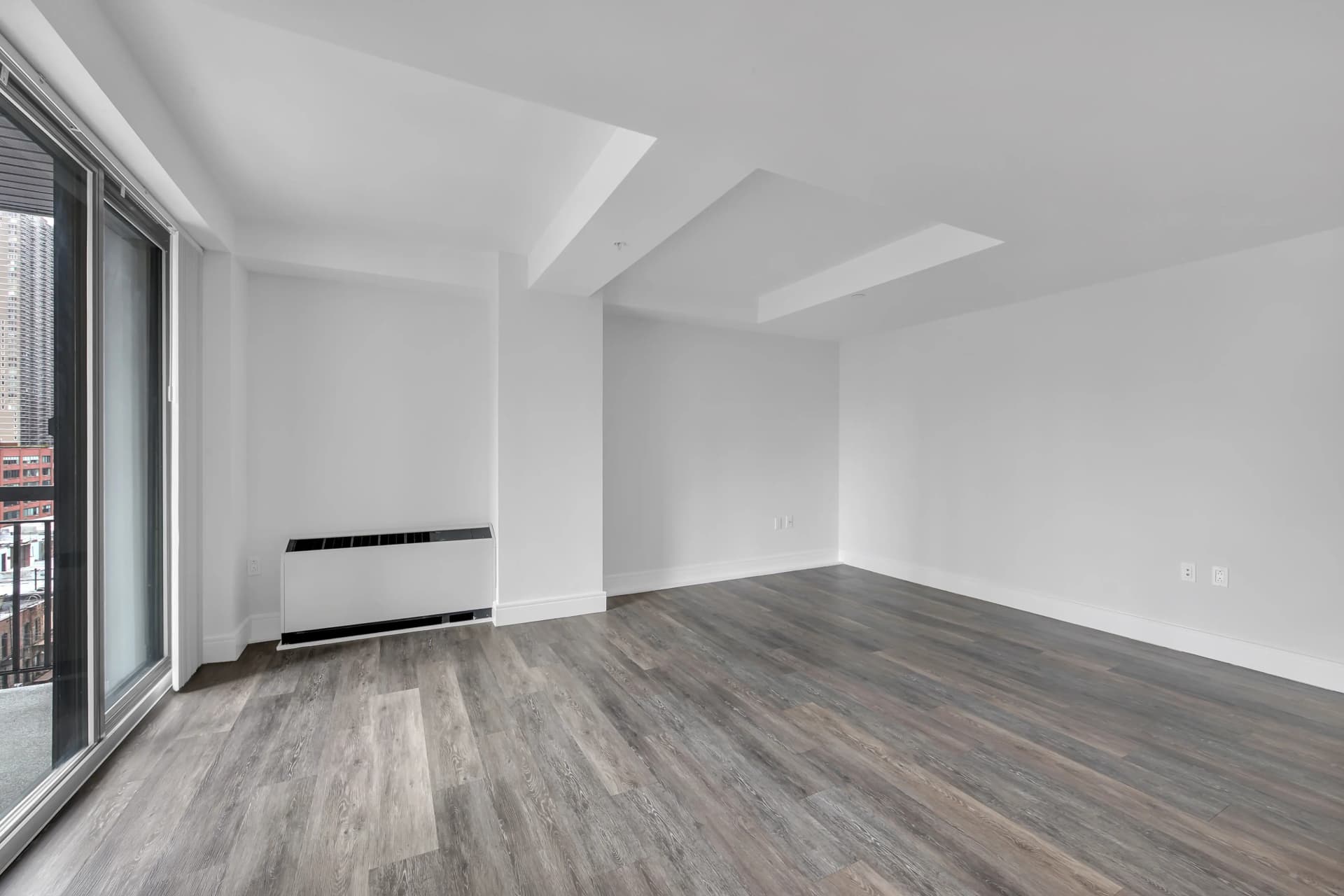 354 East 91 Street #1401, Manhattan, NY 10128 apartment_living_room 1