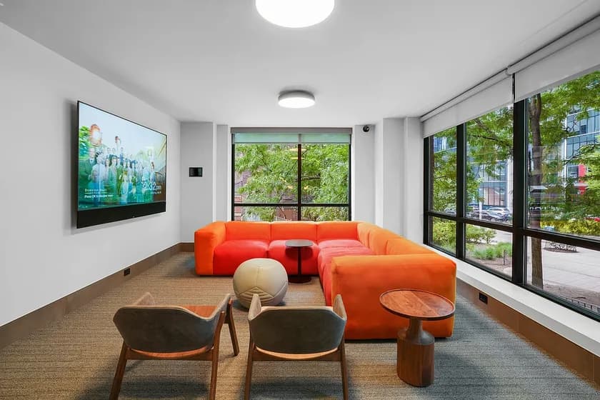 55 West End Avenue #P27B, Manhattan, NY 10069 apartment_living_room 1