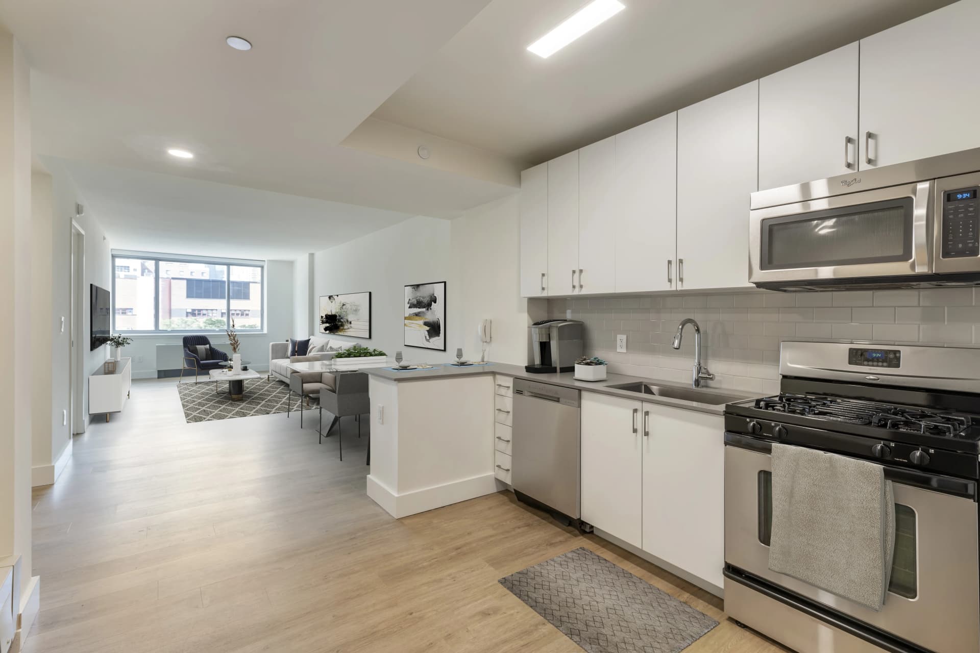 515 West 52 Street #003P, Manhattan, NY 10019 apartment_kitchen 1