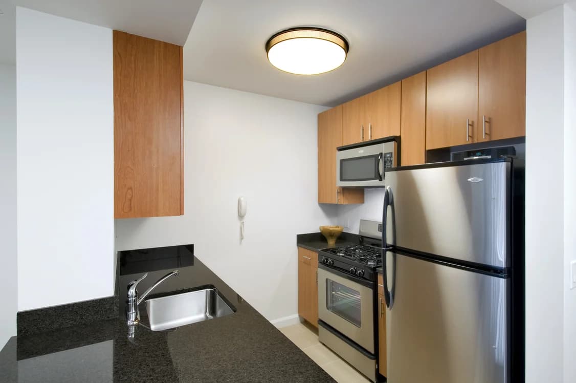 515 West 52 Street #018B, Manhattan, NY 10019 - Image 1