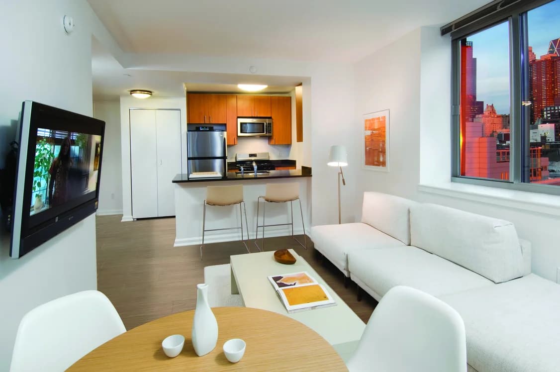 515 West 52 Street #021N, Manhattan, NY 10019