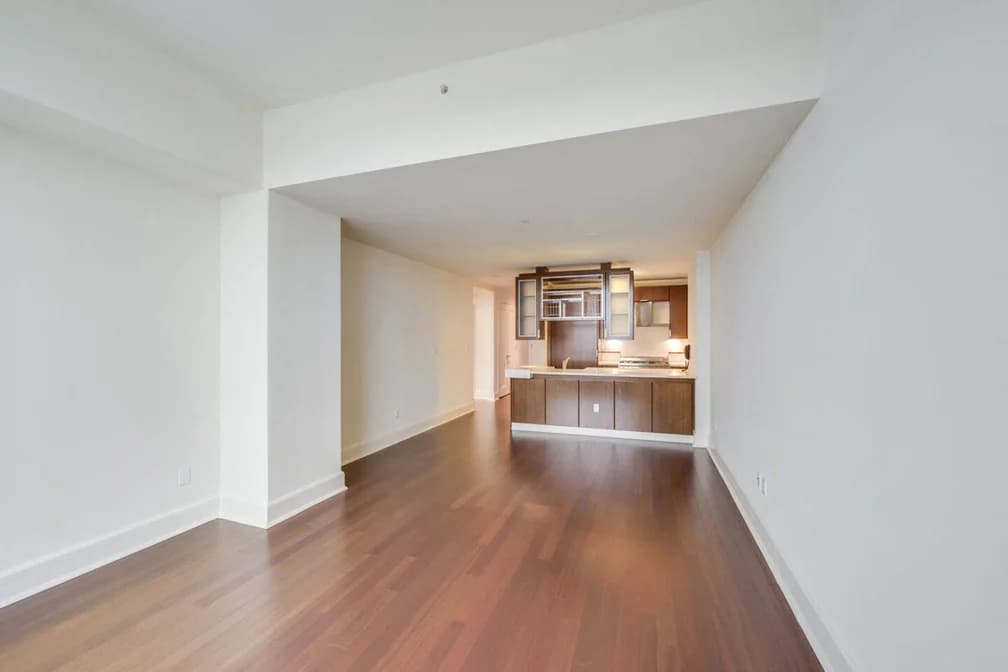 60 Riverside Boulevard #0819, Manhattan, NY 10069 apartment_living_room 1