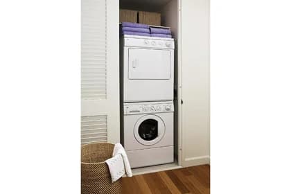 320 W 38 St #6652, Manhattan, NY 10018 - Image 1