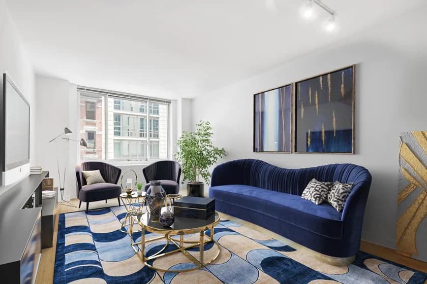 320 W 38 St #8284, Manhattan, NY 10018 apartment_living_room 1
