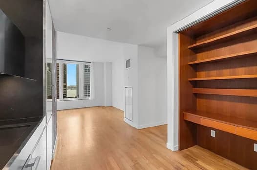 15 William Street #18C, Manhattan, NY 10005