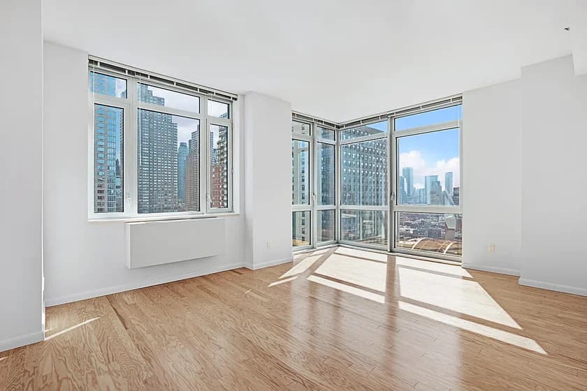 229 W 60 St #22-Q, Manhattan, NY 10023 apartment_living_room 1