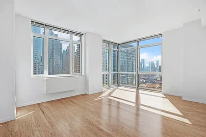 229 W 60 St #22-Q, Manhattan, NY 10023
