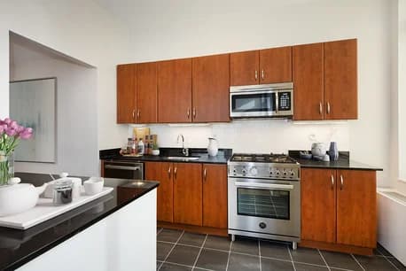 222 E 34 St #1206, Manhattan, NY 10016 - Image 1