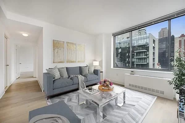 222 E 34 St #1905, Manhattan, NY 10016