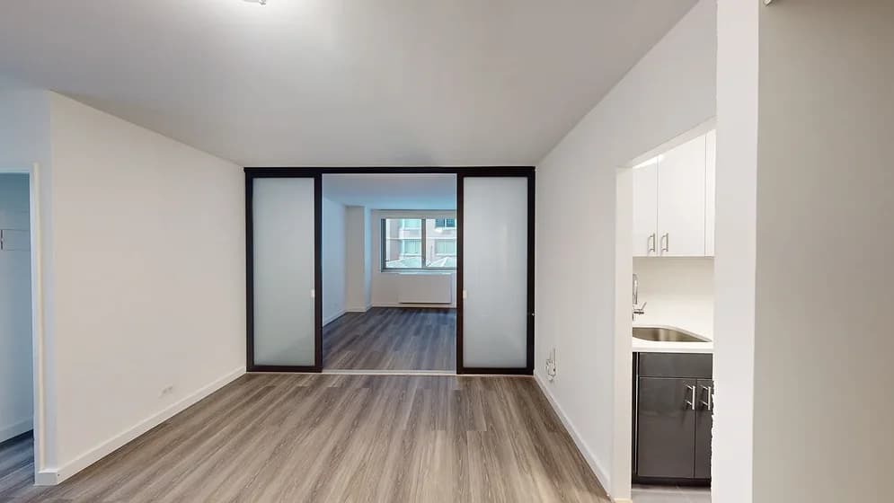 222 East 34 Street #507, Manhattan, NY 10016 apartment_living_room 1
